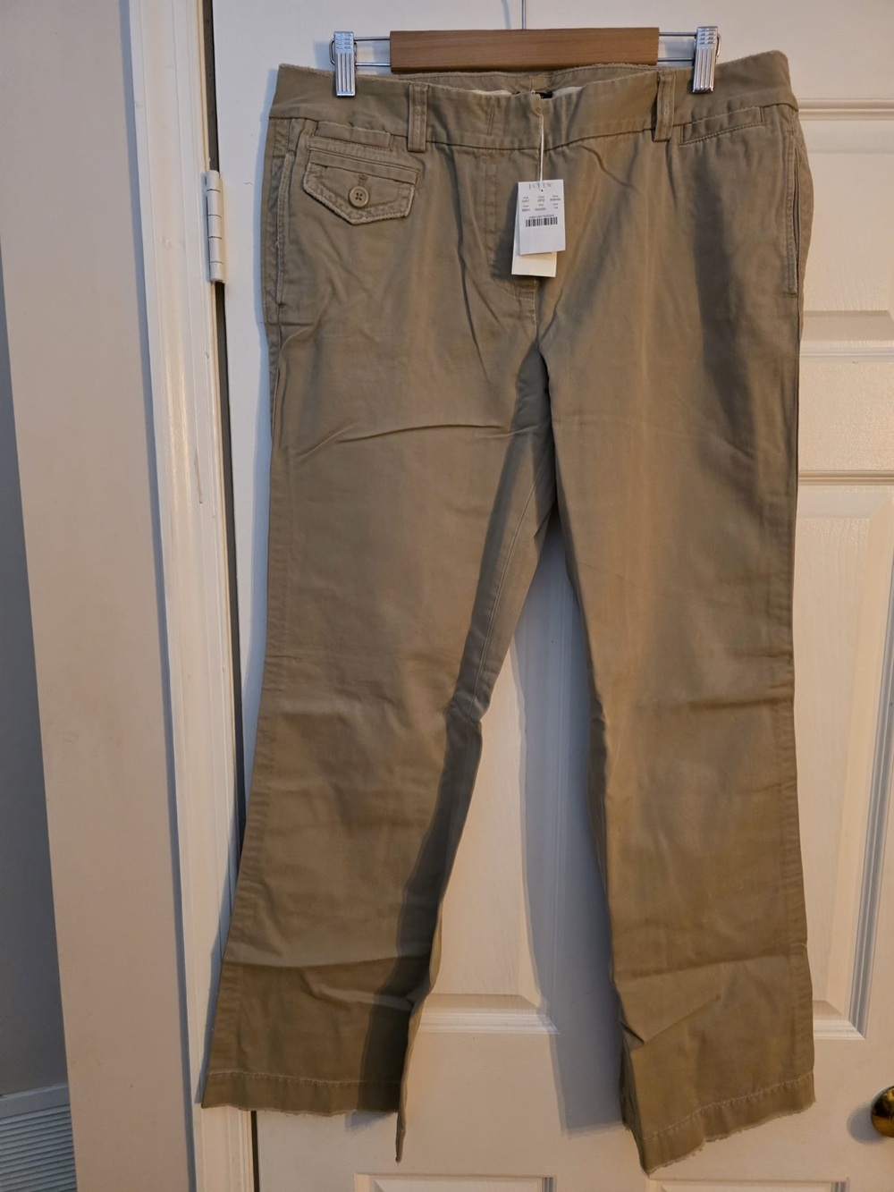 J. Crew Women’s Khaki Dark Beige Boot-Cut Chino Pants.  Sz 14. NWT. $39